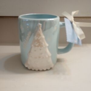 Rae Dunn Let It Snow Christmas Tree And Snowflake Oversized Mug